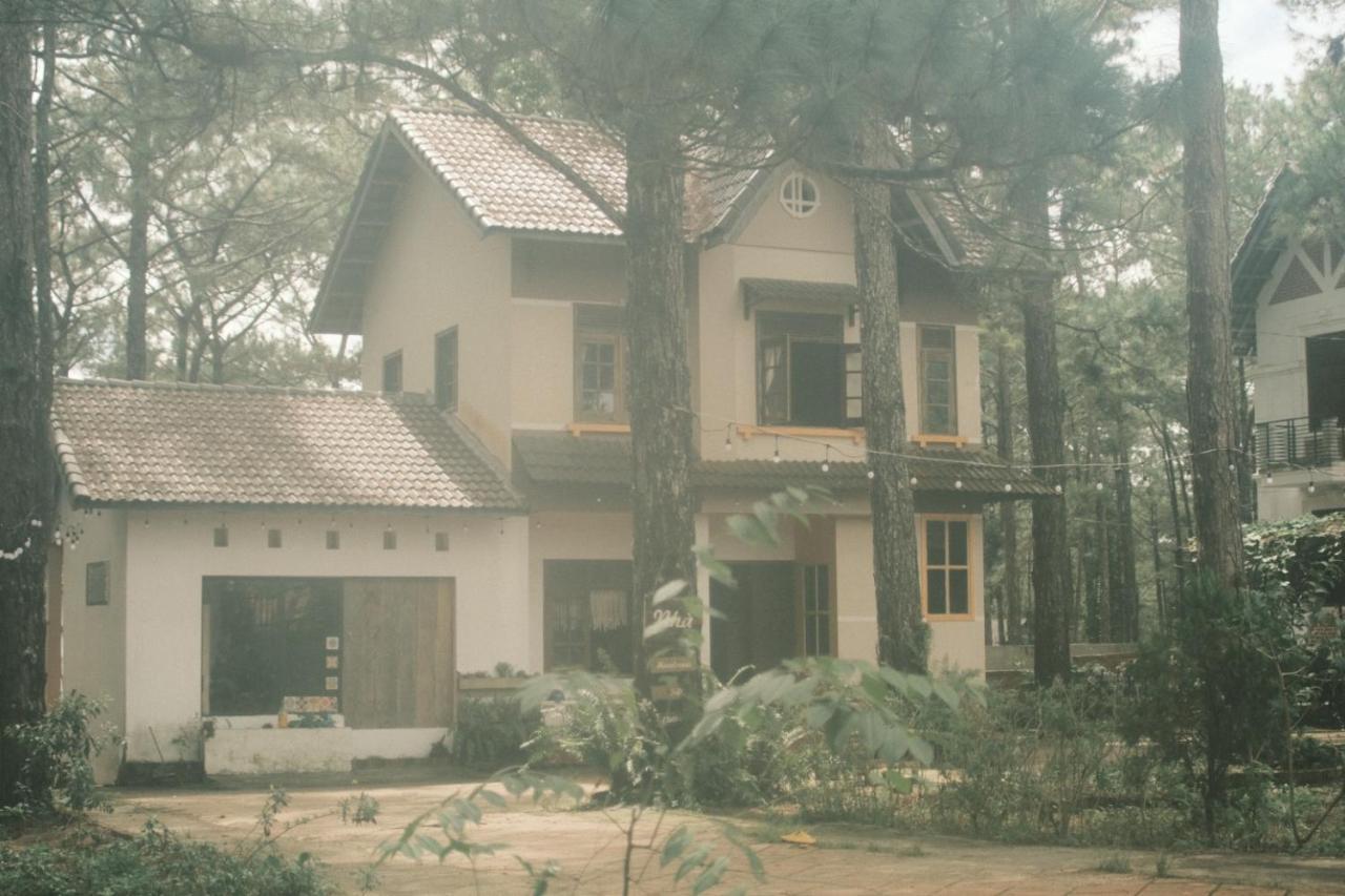 Tron Homestay Kon Von Kla Exteriör bild