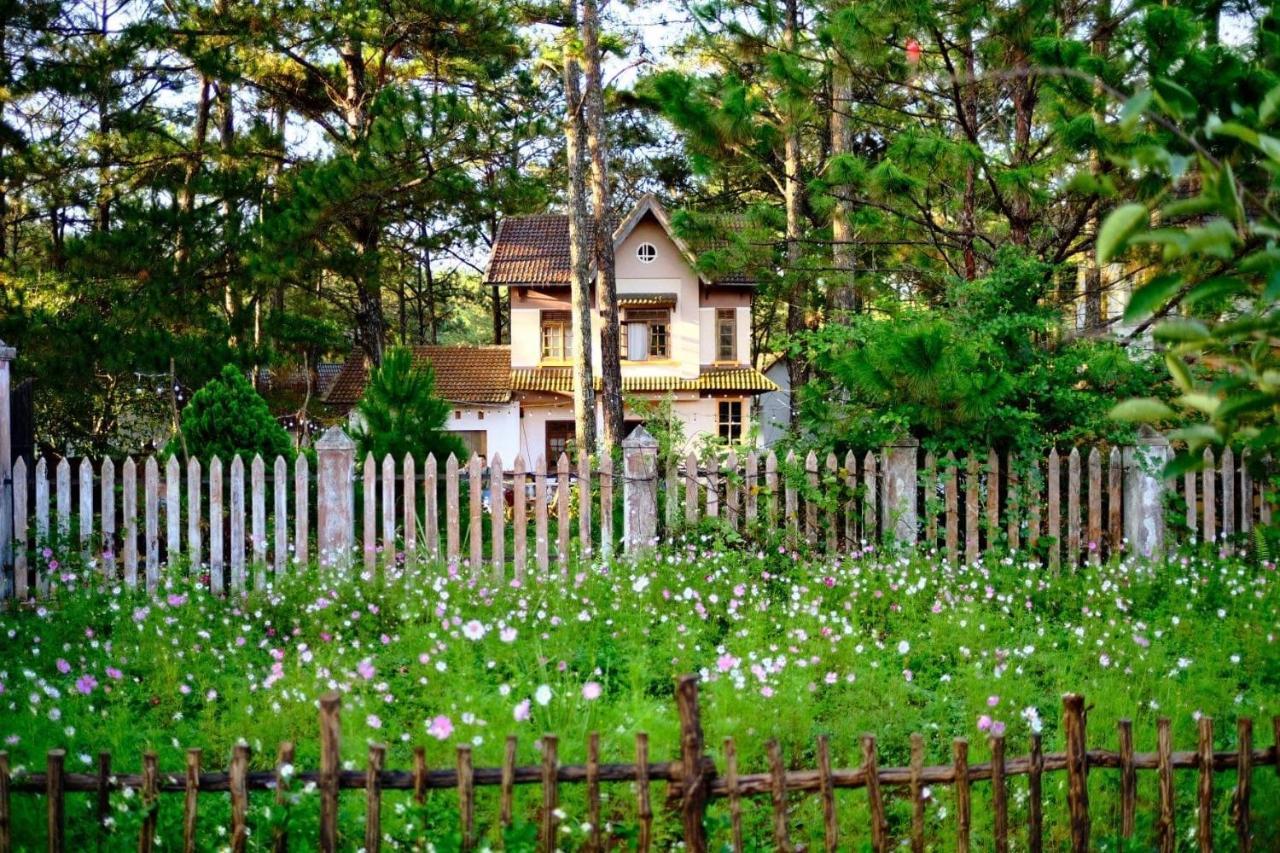Tron Homestay Kon Von Kla Exteriör bild